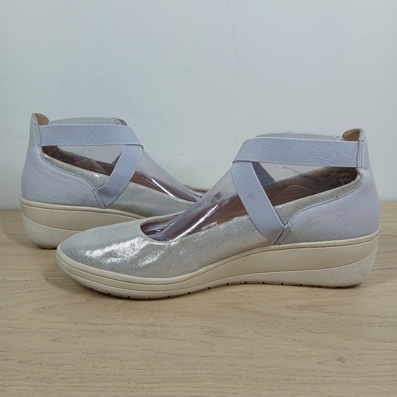 Vionic Ellery Silver Metallic Leather Ankle Strap Comfort Wedge Flats 1352 - Picture 4 of 12